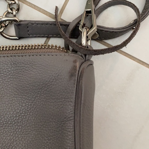 Rebecca Minkoff Mini 5 zip bag - good used condition - Picture 4 of 12